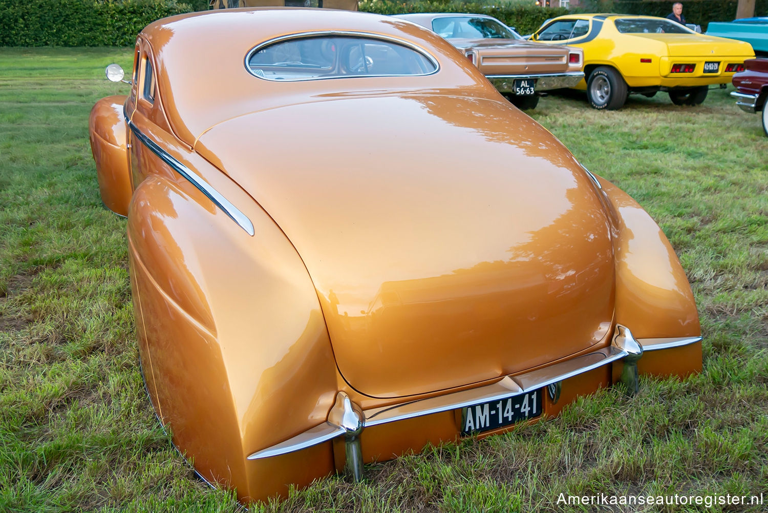 Kustom Ford Deluxe uit 1948